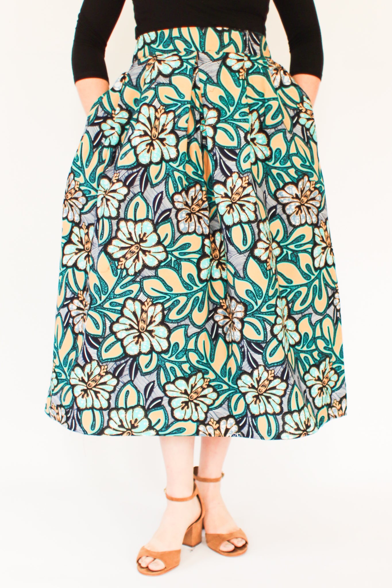Mapenzi Skirt, Carlita