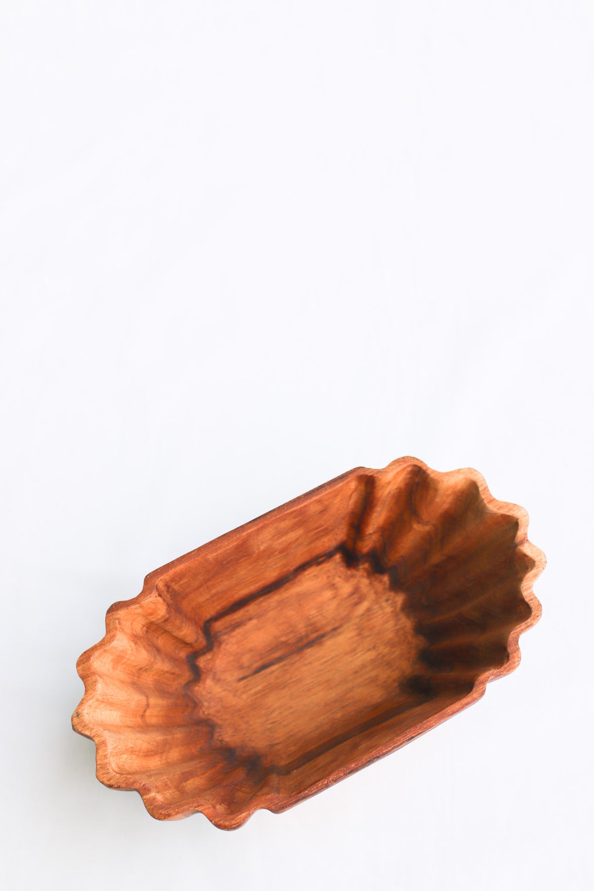 Scalloped Dish, Acacia Wood