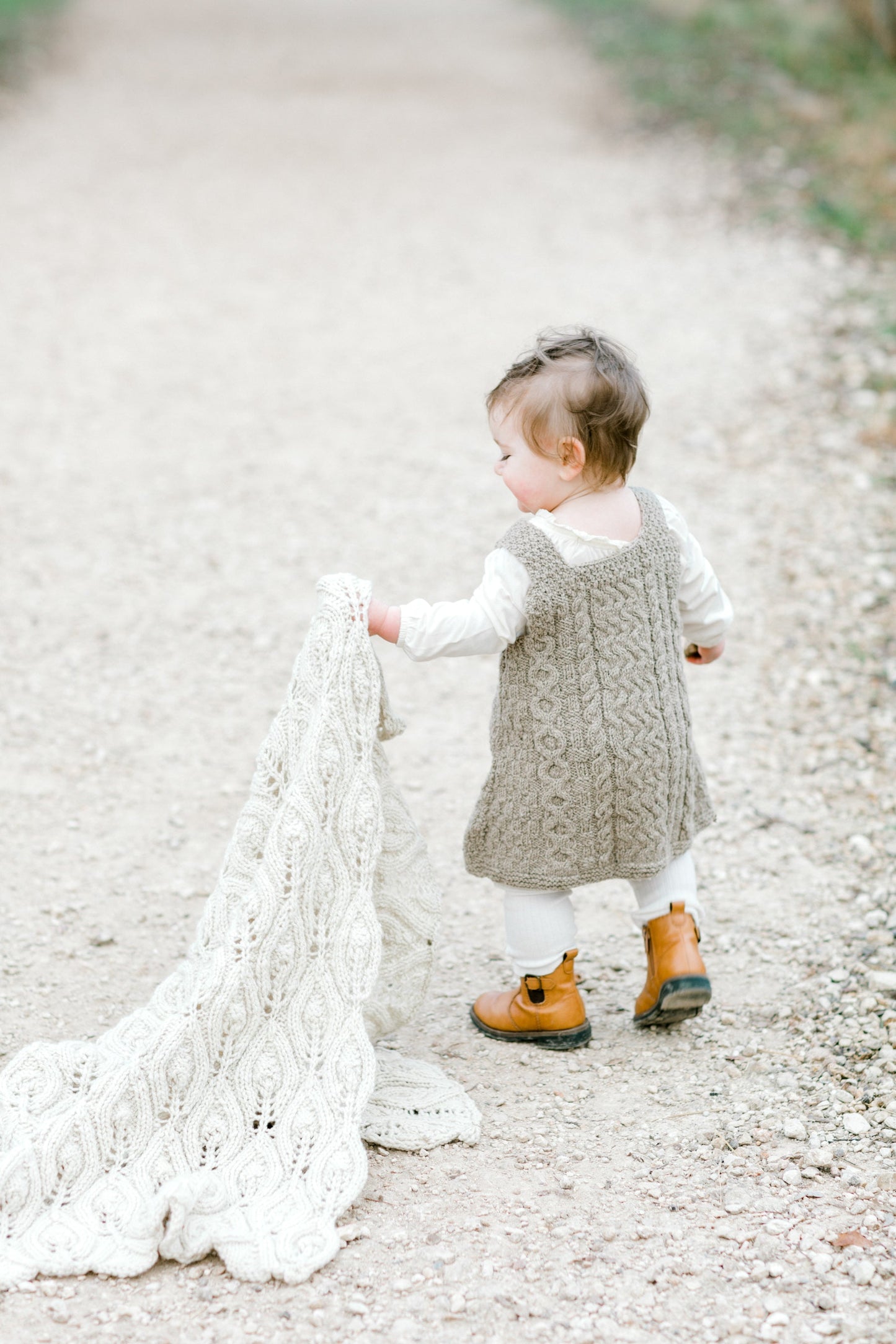 Mia Baby Blanket in Wool