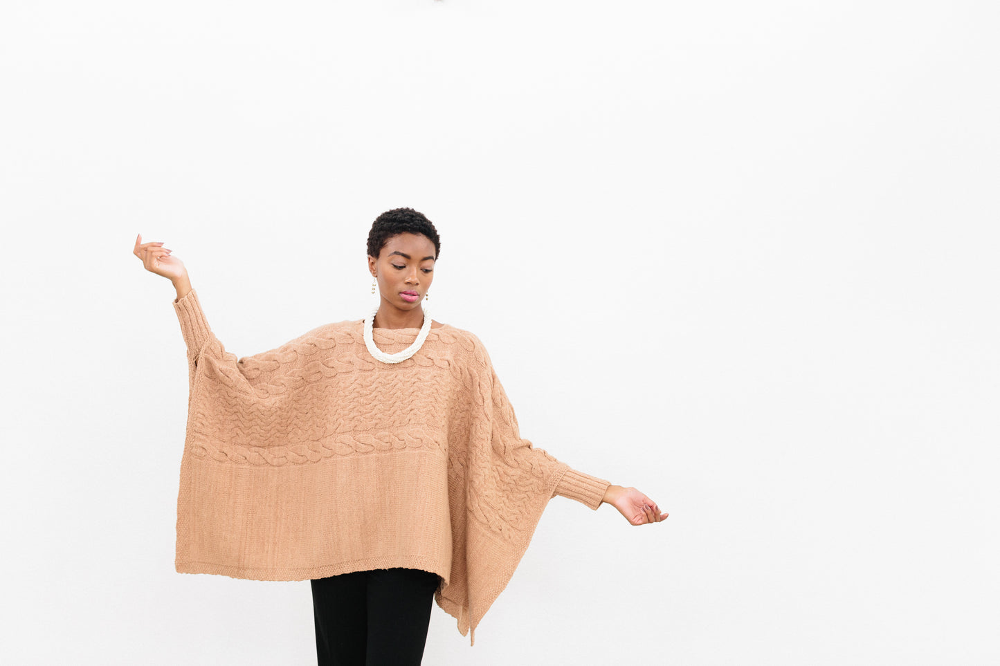 Jacqueline Poncho in Organic Merino