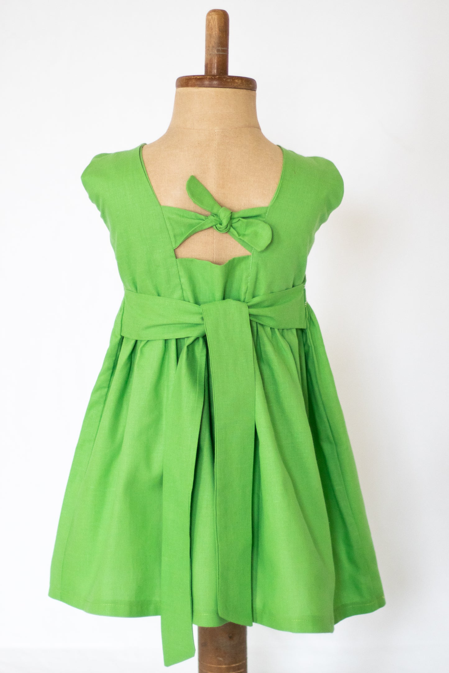 Hand-Smocked Dress Daisies, Apple Green
