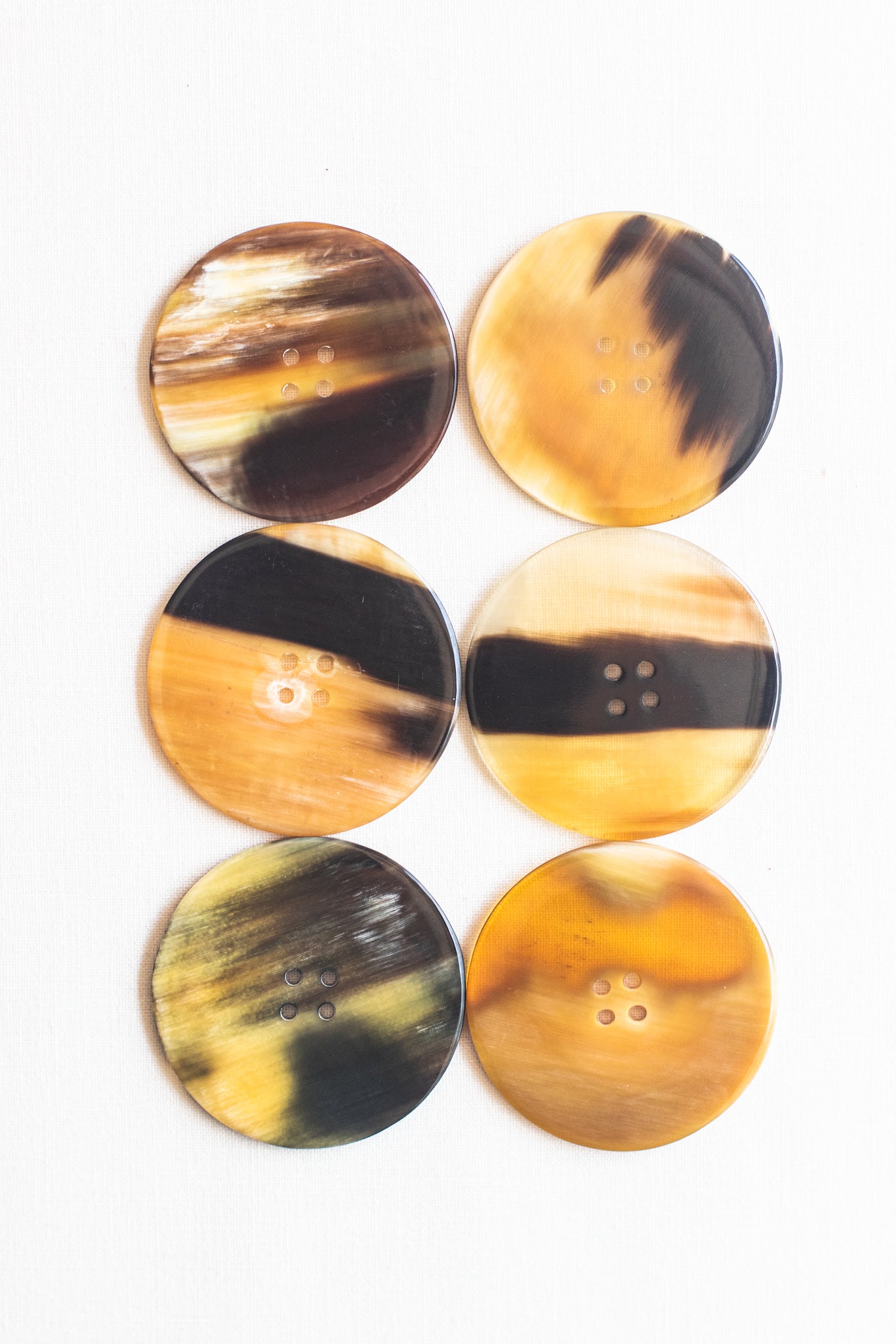 Circular Cow Horn Buttons, 1.5", Marbled Caramel