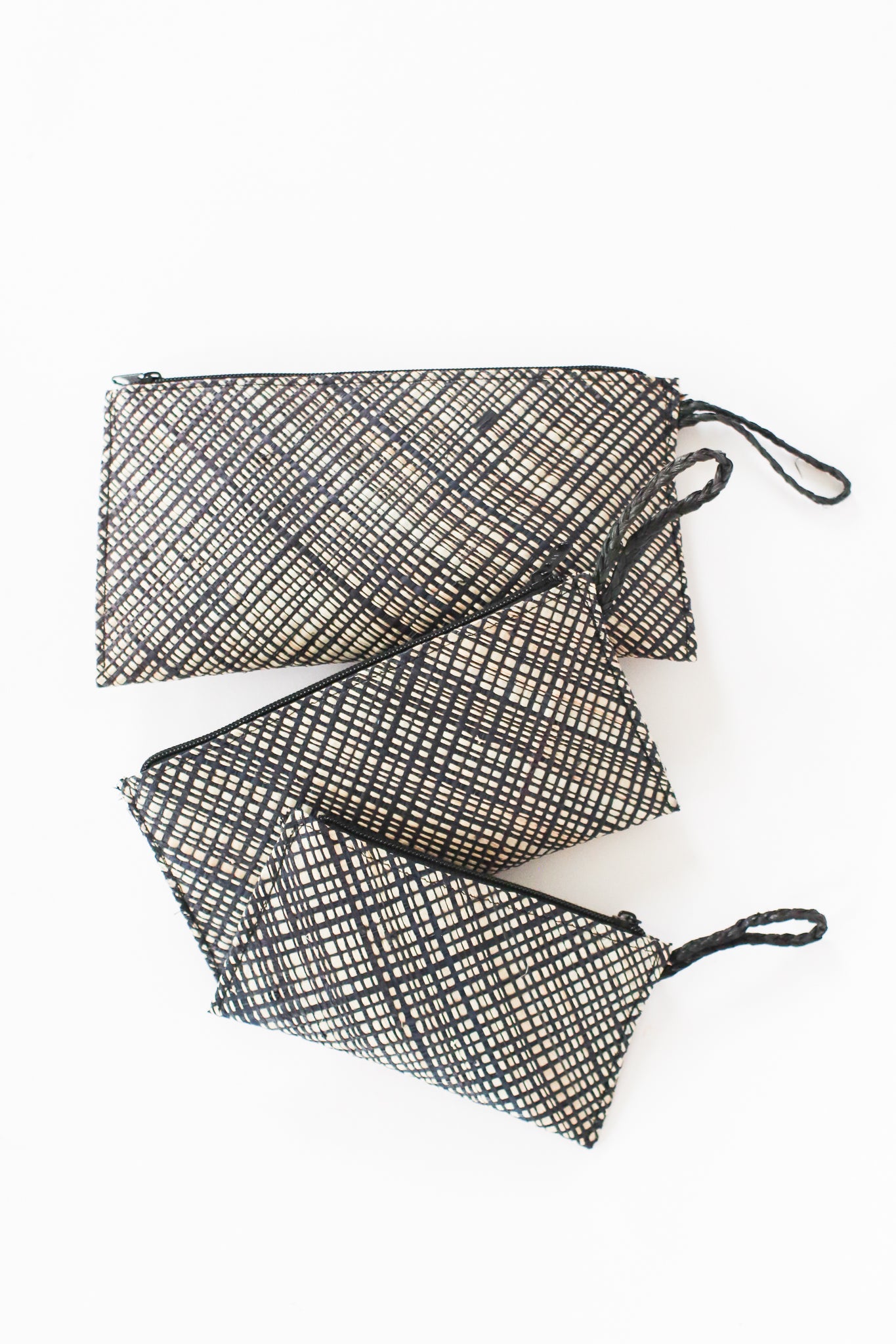 Raffia Pouch Set, Plaid