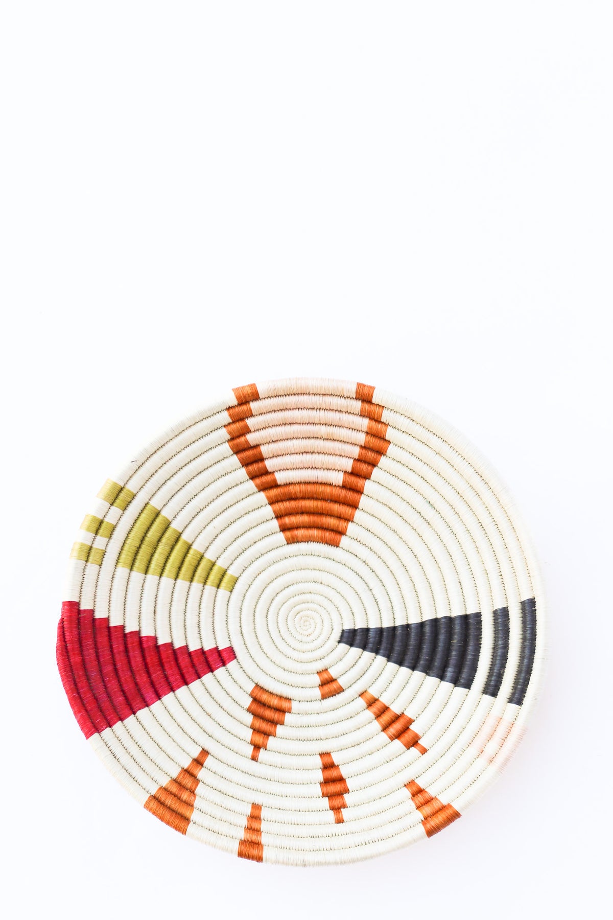 Peace Basket, Incamake