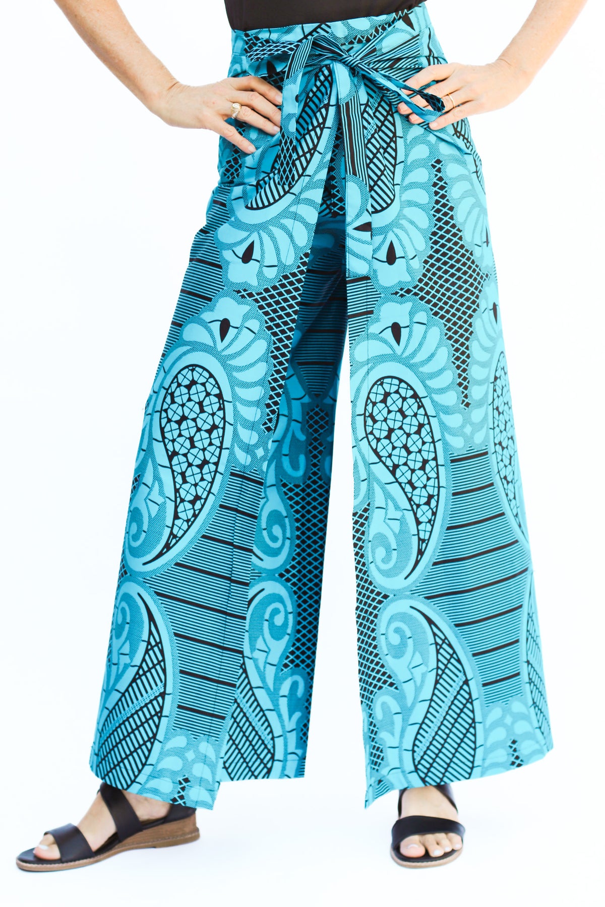 Mupenzi Wrap Pant, Paisley Azure
