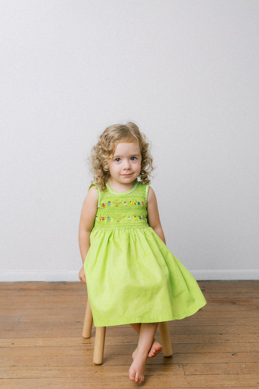 Hand-Smocked Dress Children Playing, Citron