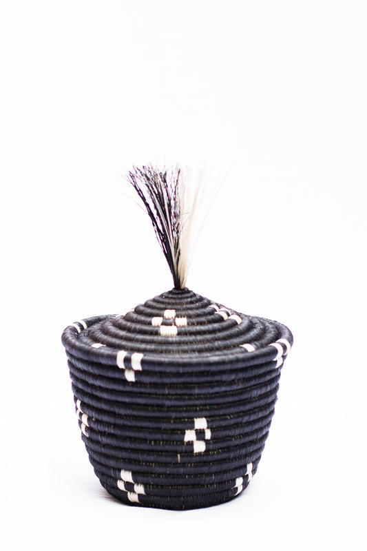 Lidded Fringe Basket, Umukara