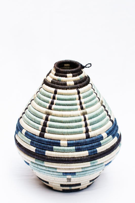 Pyramid Basket