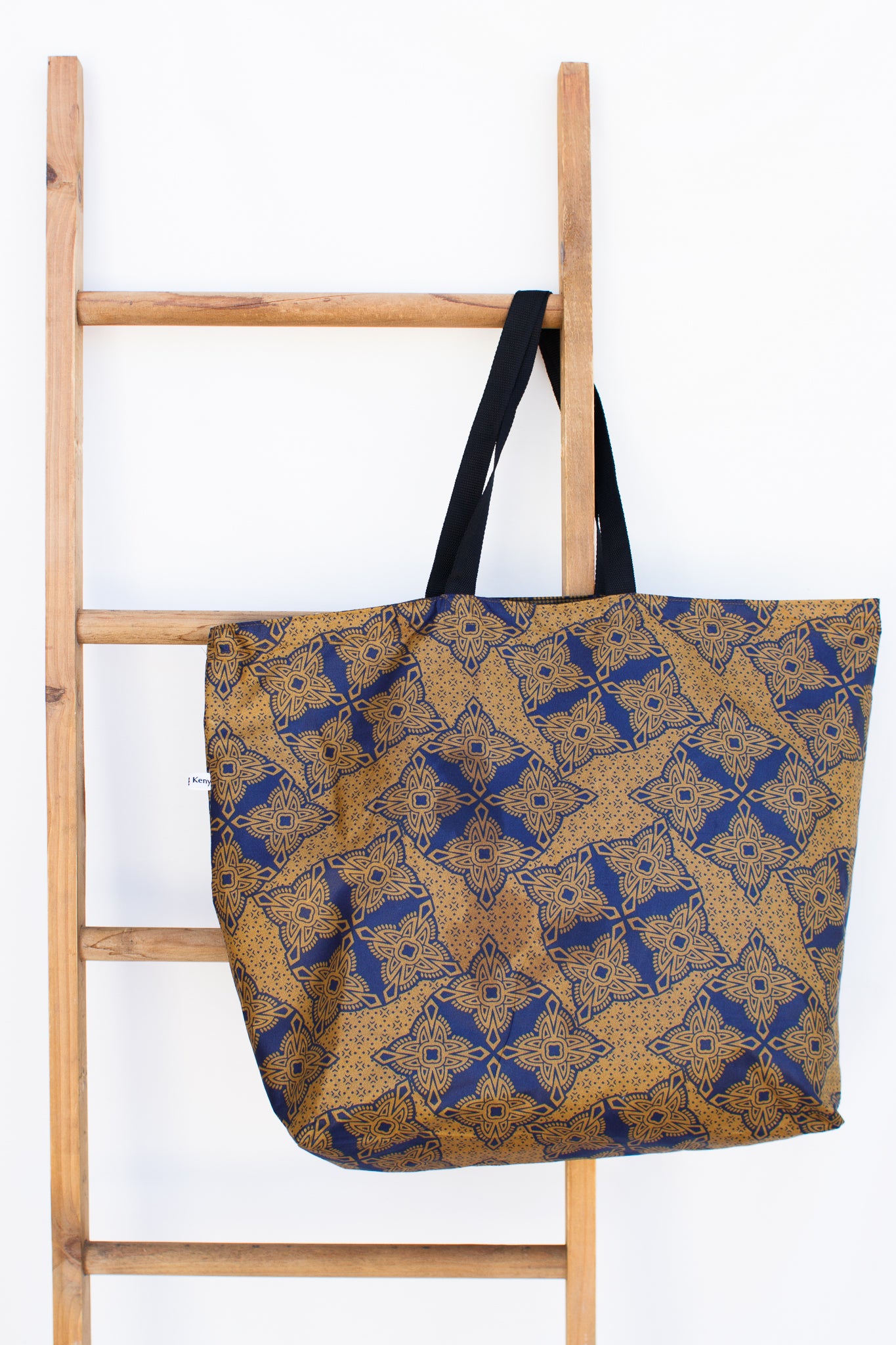 Reversible Market Tote, Cathedral
