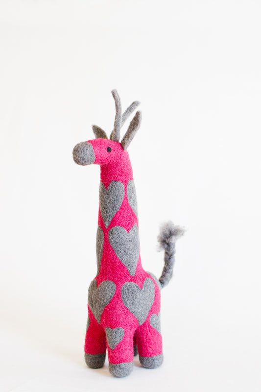 Georgie Hearts Giraffe, Voca Grey