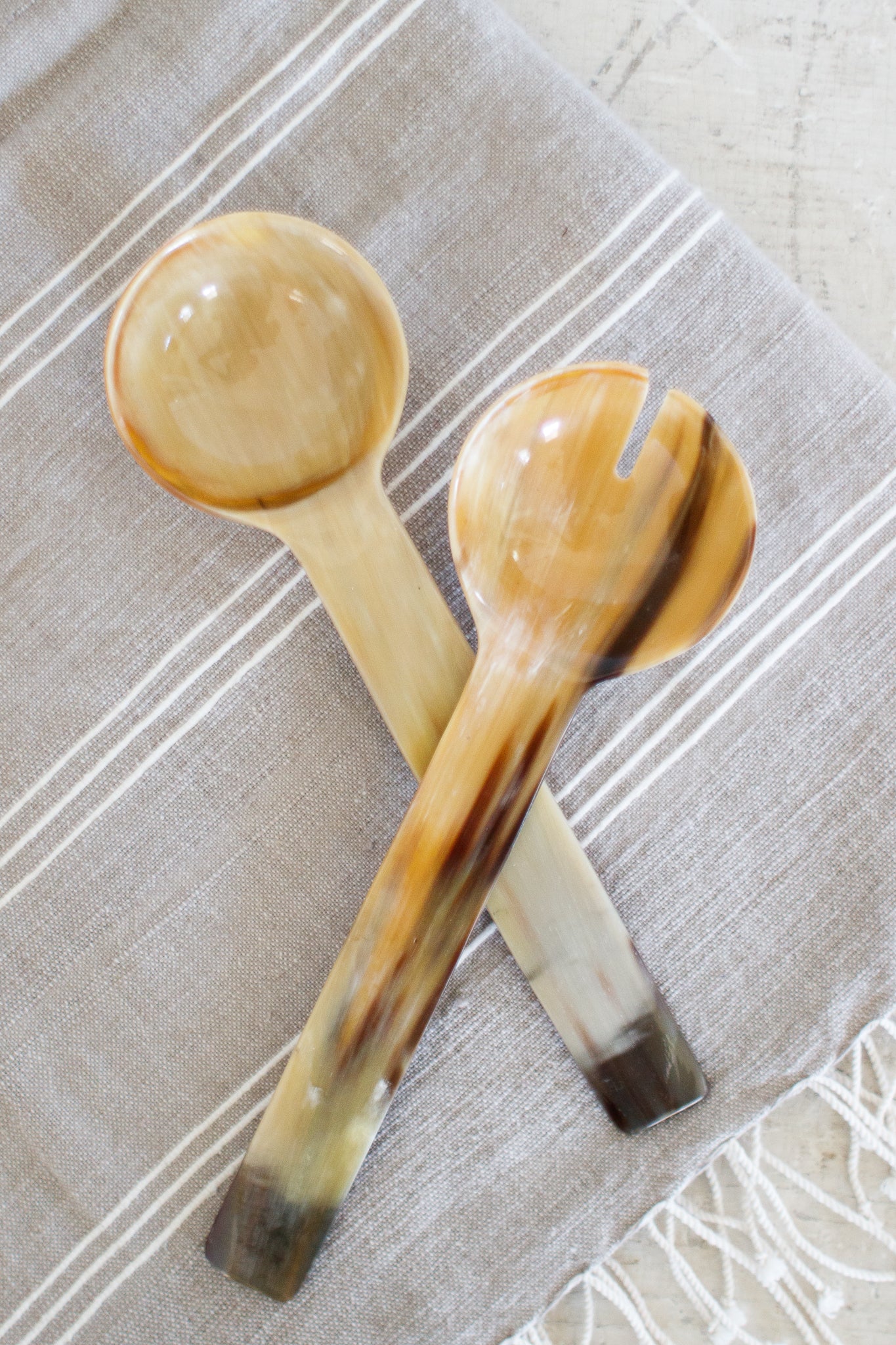 Natural Slender Salad Servers, Midtones