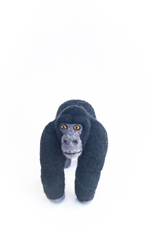 Milo Mountain Gorilla, Small