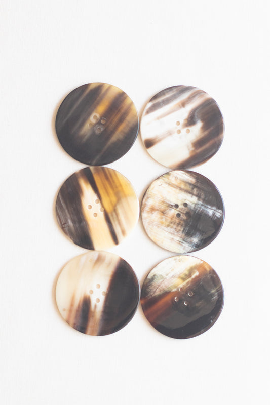 Circular Cow Horn Buttons, 1.5", Marble