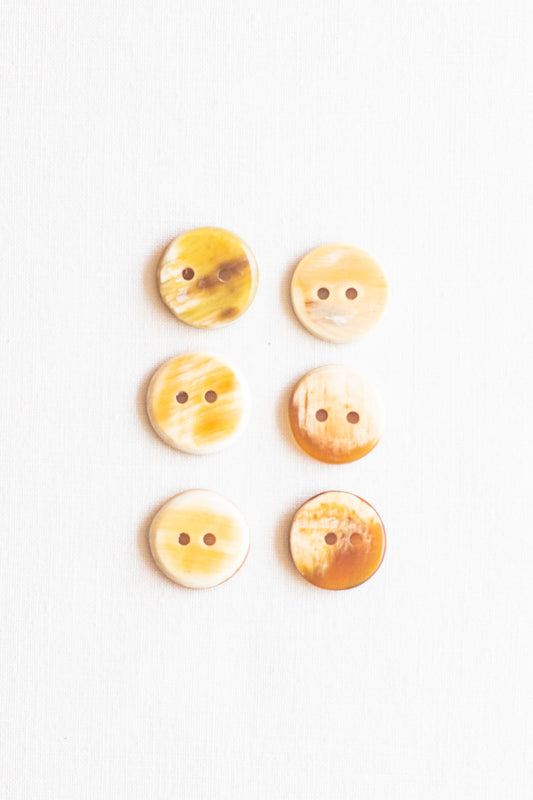 Circular Cow Horn Buttons, .625", Marbled Caramel