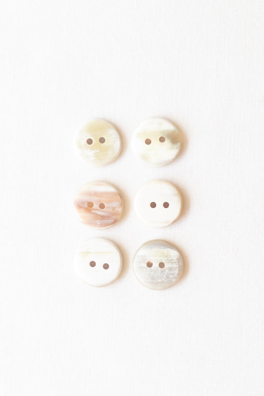 Circular Cow Horn Buttons, .625", Misto